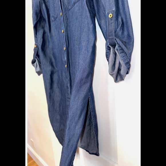 Ellen Tracy Chambray Button Down Dress with Side Slits Size Small - Picture 5 of 10
